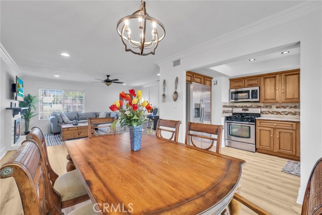 Detail Gallery Image 10 of 41 For 1602 E Oak Hill Ct, Ontario,  CA 91761 - 4 Beds | 2 Baths