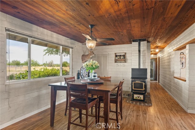 Detail Gallery Image 12 of 49 For 25155 Post Ave, Orland,  CA 95963 - 4 Beds | 2 Baths