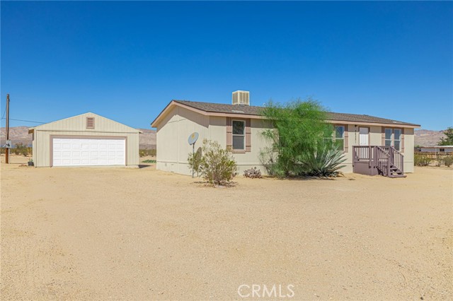 26321 Olanche, Mojave CA: https://media.crmls.org/medias/4ed61231-16de-4003-bb94-ac59979dde47.jpg