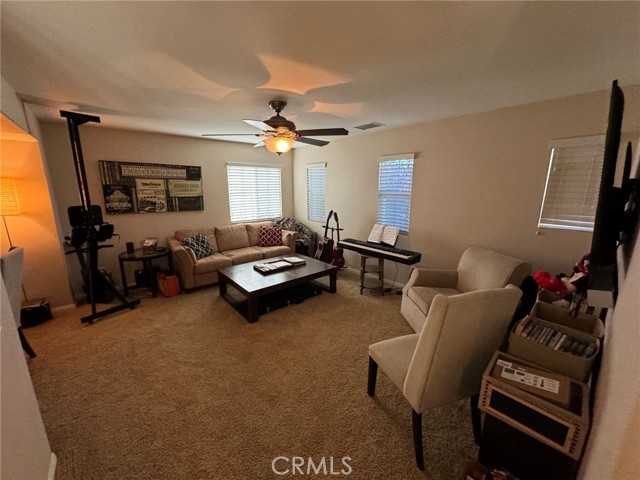 Detail Gallery Image 20 of 36 For 35429 Saddle Hill, Lake Elsinore,  CA 92532 - 4 Beds | 3 Baths