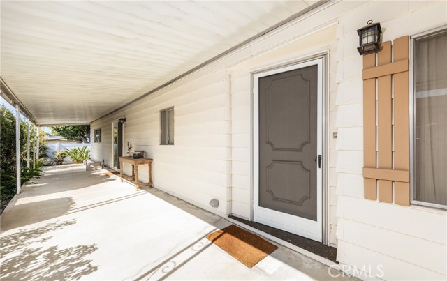 Detail Gallery Image 6 of 23 For 1423 Century, Redlands,  CA 92374 - 2 Beds | 2 Baths