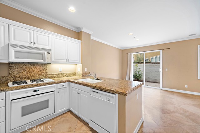 Detail Gallery Image 7 of 17 For 13 Paseo Vista, San Clemente,  CA 92673 - 3 Beds | 2/1 Baths