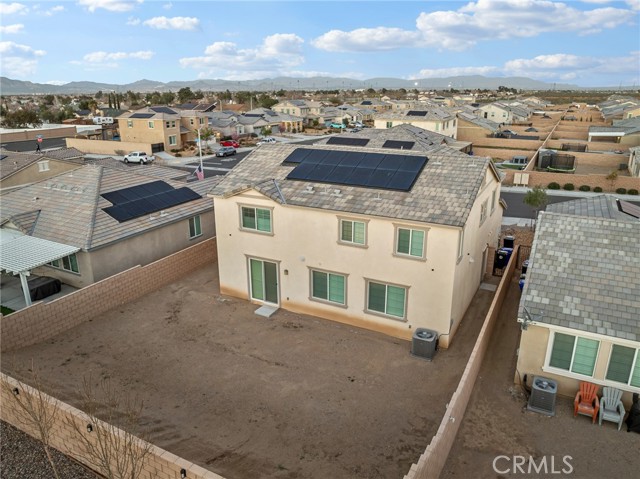 Detail Gallery Image 7 of 44 For 11254 Fisherman, Victorville,  CA 92392 - 5 Beds | 3 Baths