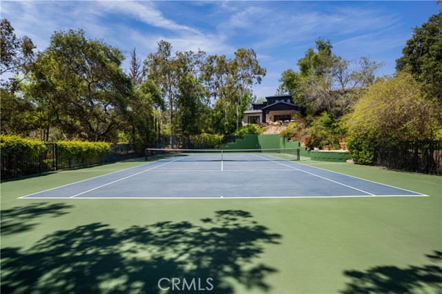 Detail Gallery Image 40 of 41 For 24341 Rolling View Rd, Hidden Hills,  CA 91302 - 7 Beds | 9/2 Baths