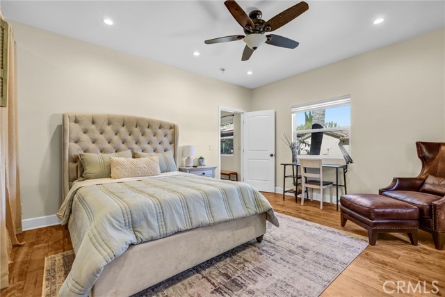 Detail Gallery Image 8 of 17 For 19394 Halsted St, Northridge,  CA 91324 - 2 Beds | 2 Baths