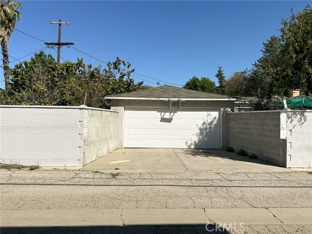 Detail Gallery Image 16 of 17 For 5617 Cedros Ave, Van Nuys,  CA 91411 - 4 Beds | 2 Baths