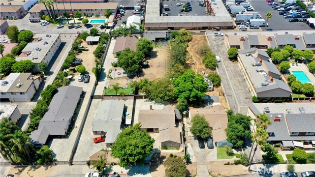 Detail Gallery Image 9 of 15 For 8417 Columbus Ave, North Hills,  CA 91343 - – Beds | – Baths