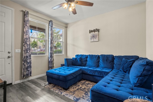 523 Green River Street photo 6