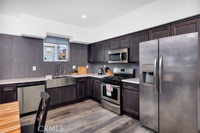 Detail Gallery Image 12 of 27 For 1342 N Kenmore, Los Angeles,  CA 90027 - 3 Beds | 3/1 Baths