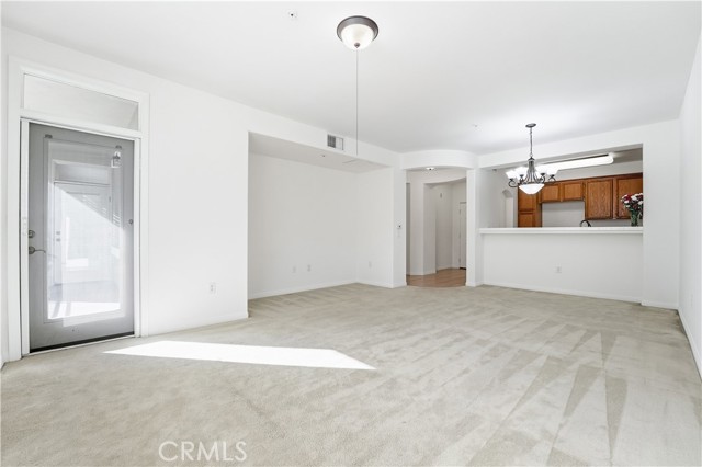 2605 Sepulveda Boulevard, Torrance CA: https://media.crmls.org/medias/4edb1810-7576-4525-8e8c-a8bec2d89141.jpg