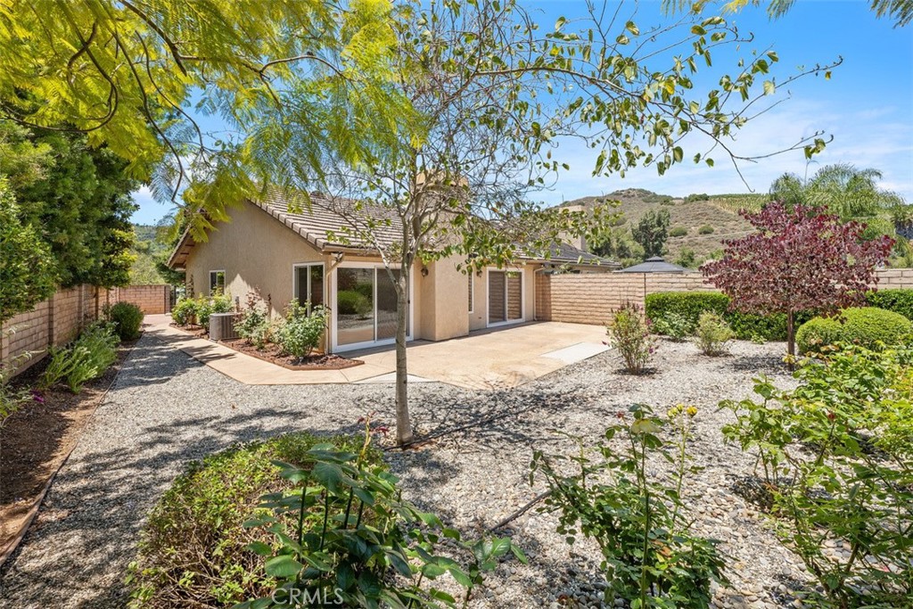 4346 Los Padres Drive