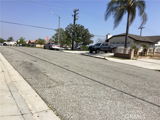 Detail Gallery Image 22 of 22 For 15274 Holly, Fontana,  CA 92335 - 3 Beds | 2 Baths