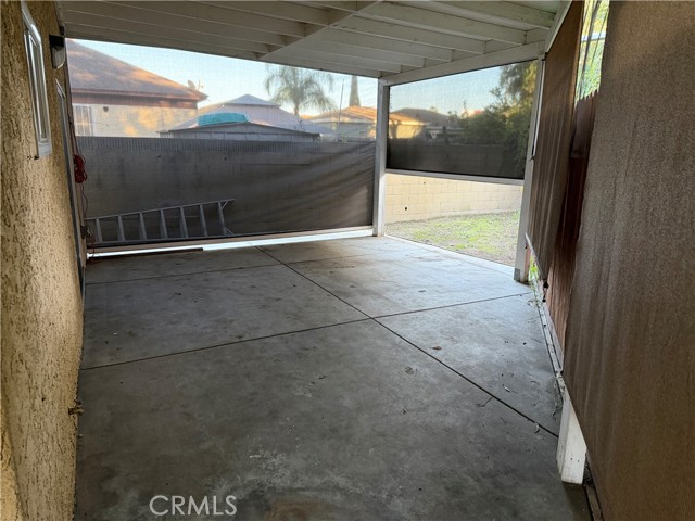 Detail Gallery Image 21 of 28 For 4622 W 156th, Lawndale,  CA 90260 - 3 Beds | 3 Baths