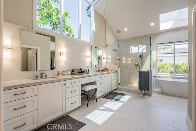 6561 Horseshoe Lane, Huntington Beach CA: https://media.crmls.org/medias/4ede0d80-906a-42c6-9d4c-b8cc1e81a3c1.jpg