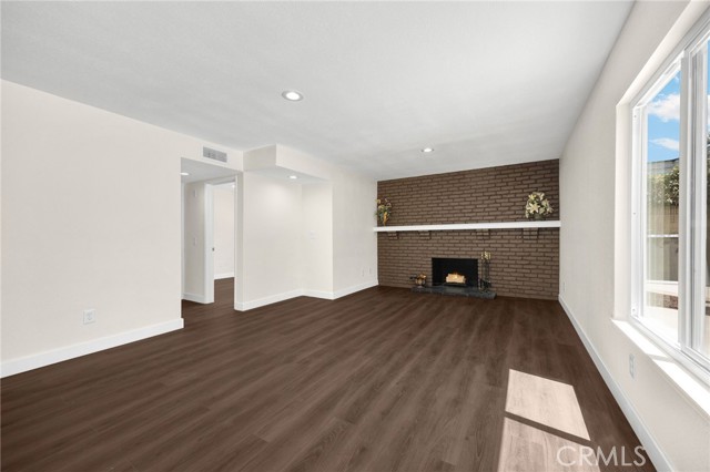 Detail Gallery Image 18 of 61 For 754 Stanford Cir, Placentia,  CA 92870 - 6 Beds | 4 Baths