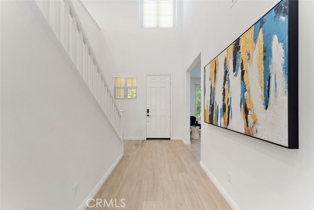 3131 E Rutherford Dr, Ontario CA: https://media.crmls.org/medias/4edf717b-9c17-4f3b-abbf-fcca8af6c226.jpg