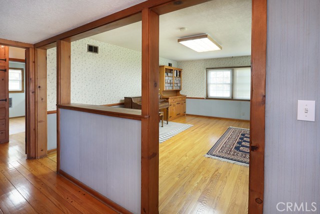 Detail Gallery Image 8 of 46 For 1212 W Holgate, Anaheim,  CA 92802 - 3 Beds | 2 Baths