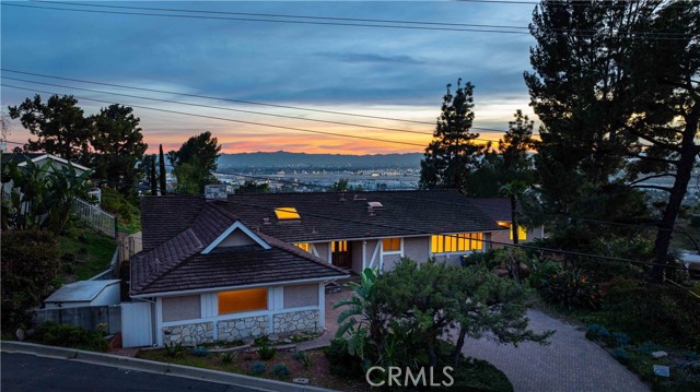 Front Image Thumbnail for CRBB26047210