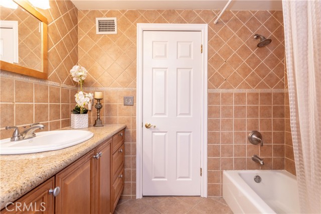 Detail Gallery Image 26 of 41 For 18308 Lahey St, Porter Ranch,  CA 91326 - 4 Beds | 4 Baths