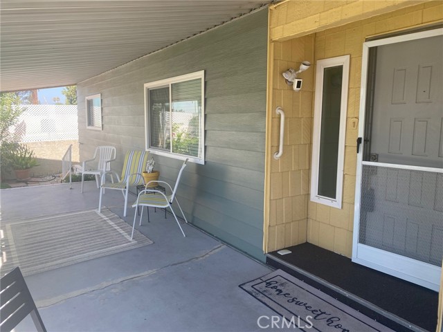 10210 Baseline, Alta Loma CA: https://media.crmls.org/medias/4ee249f5-c00e-4890-aa4b-b9b5a362c539.jpg
