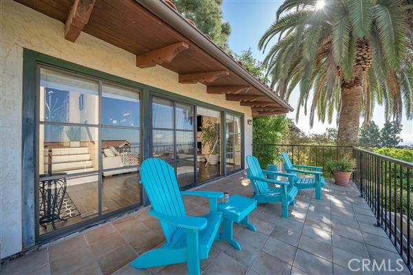 Detail Gallery Image 5 of 30 For 2564 via Sanchez, Palos Verdes Estates,  CA 90274 - 4 Beds | 2/1 Baths