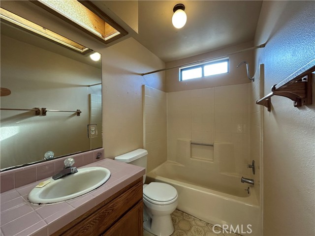 428 Zanzibar Street, Morro Bay CA: https://media.crmls.org/medias/4ee2c2c3-7172-4c42-b0e5-4ccf695a8ace.jpg
