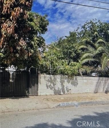 529 S. Sydney Drive, East Los Angeles CA: https://media.crmls.org/medias/4ee2ffd2-f322-4464-9a91-b1ad675d76ac.jpg