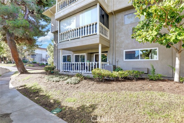 Detail Gallery Image 30 of 35 For 2405 via Mariposa #1-H,  Laguna Woods,  CA 92637 - 2 Beds | 2 Baths