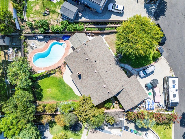 19302 Maynard Way, North Tustin CA: https://media.crmls.org/medias/4ee372e6-e124-4703-a74b-aa2985da1488.jpg