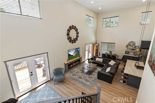 1215 Valley View Drive, Big Bear City CA: https://media.crmls.org/medias/4ee3787c-ccf0-4ddc-93a6-53b7a0c9b70d.jpg