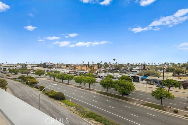 Detail Gallery Image 44 of 51 For 1530 Greenwich Way, Costa Mesa,  CA 92627 - 2 Beds | 3/1 Baths