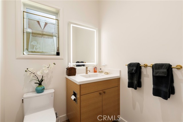 Detail Gallery Image 30 of 71 For 8 Queen Ann, Lakeport,  CA 95453 - 3 Beds | 2/1 Baths