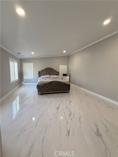 Detail Gallery Image 34 of 46 For 12460 Black Horse St, Corona,  CA 91752 - 5 Beds | 3 Baths