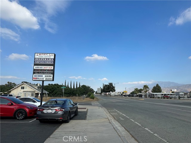 1390 E 6th Street, Beaumont, California 92223, ,Commercial Lease,For Rent,1390 E 6th Street,CREV23222380