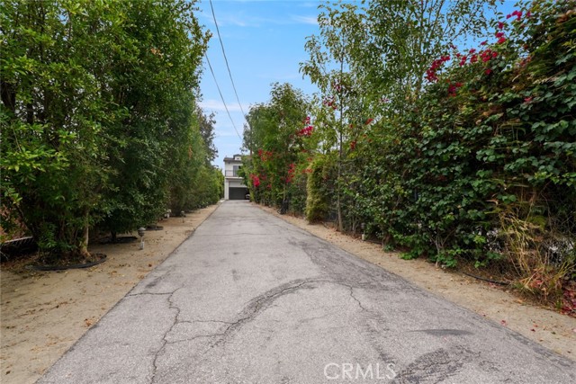 6648 Gaviota Avenue, Van Nuys CA: https://media.crmls.org/medias/4ee4dedd-7e99-4700-8309-d599df3c5aee.jpg