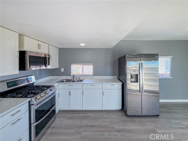 Detail Gallery Image 5 of 21 For 1258 W Rosamond Boulevard #14,  Rosamond,  CA 93560 - 1 Beds | 1 Baths