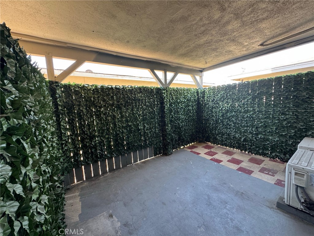 MLS #OC25241654 image #5