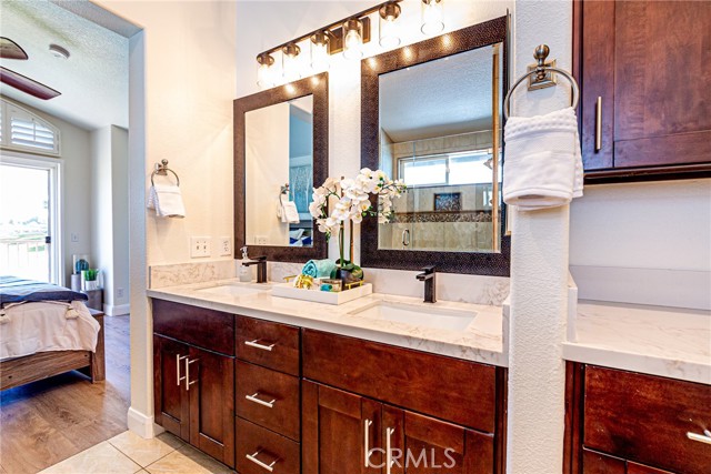 Detail Gallery Image 18 of 41 For 162 Sims Way, Placentia,  CA 92870 - 4 Beds | 2/1 Baths