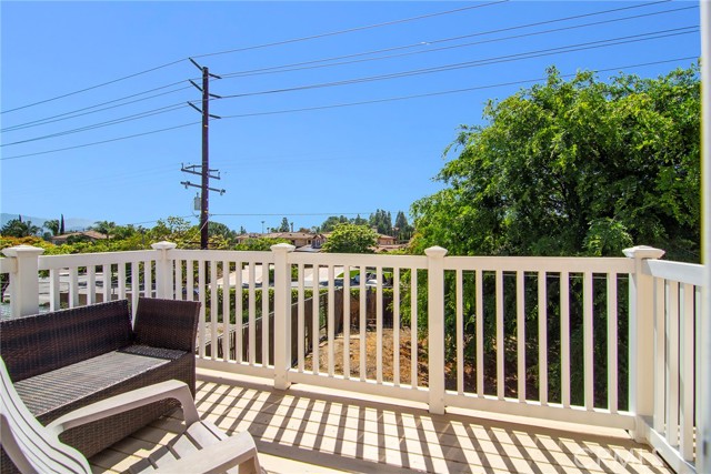 Detail Gallery Image 13 of 29 For 3417 Calle Quebracho, Thousand Oaks,  CA 91360 - 4 Beds | 2 Baths