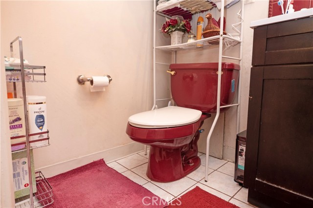 2996 Gladstone Street, Pomona CA: https://media.crmls.org/medias/4ee86dd2-54c3-4fad-a7a7-8a7eadcedd82.jpg