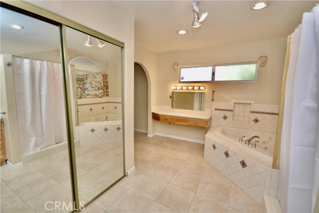 Detail Gallery Image 10 of 19 For 28220 Westover Way, Menifee,  CA 92586 - 3 Beds | 3/1 Baths