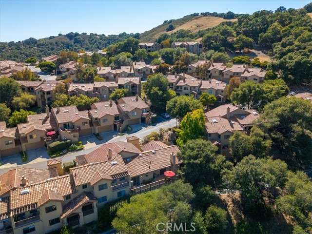 6271 Twinberry Circle, Avila Beach CA: https://media.crmls.org/medias/4eea367f-1ef3-4ae8-aa55-37b9dcd5c302.jpg