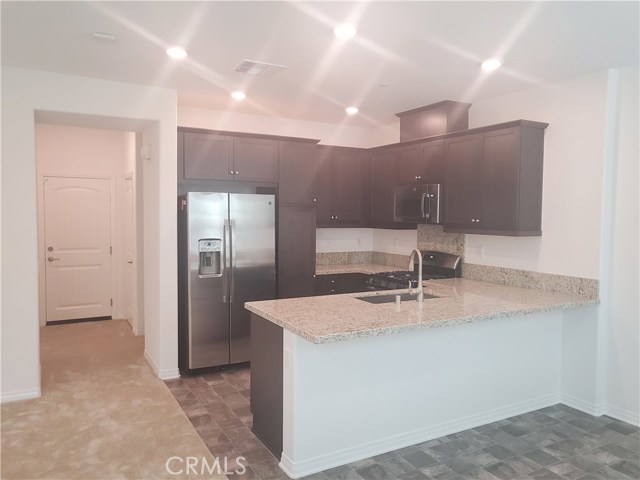 Front Image Thumbnail for CRTR26187379