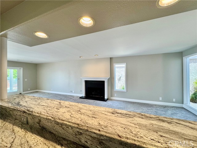 21903 Erie Lane, Lake Forest CA: https://media.crmls.org/medias/4eebd80d-6483-4446-b533-d40f546e008a.jpg