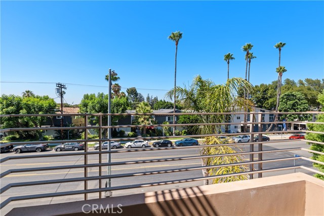 13440 Moorpark Street, 101 photo 21