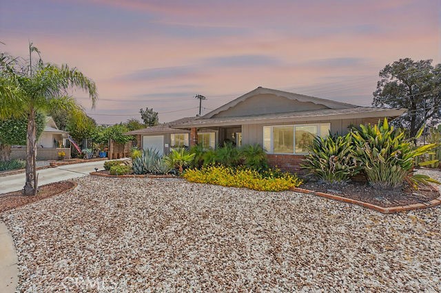 26790 E Berkey Court, Menifee CA: https://media.crmls.org/medias/4eec1b3c-0096-484f-b0fb-766bb627fd3d.jpg