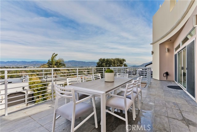 Detail Gallery Image 30 of 43 For 11698 Picturesque, Studio City,  CA 91604 - 3 Beds | 2/1 Baths