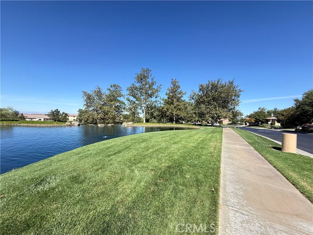 Detail Gallery Image 7 of 20 For 38209 Divot Dr, Beaumont,  CA 92223 - 4 Beds | 3/1 Baths