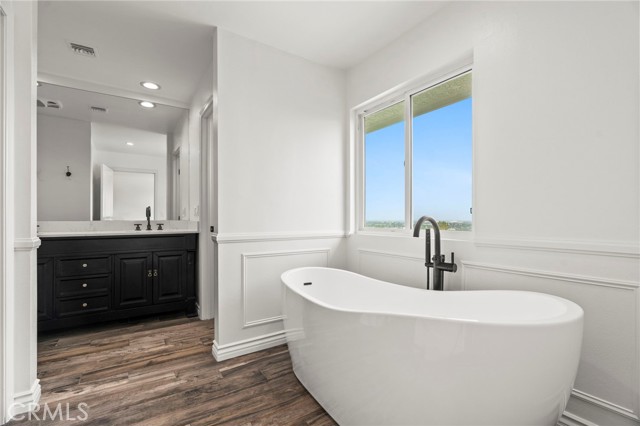 Detail Gallery Image 31 of 55 For 6216 Ellenview Ave, West Hills,  CA 91307 - 5 Beds | 2/1 Baths
