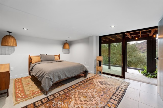 19778 Grand View Drive, Topanga CA: https://media.crmls.org/medias/4eee5c31-6d5a-4d66-85ca-825b48032547.jpg